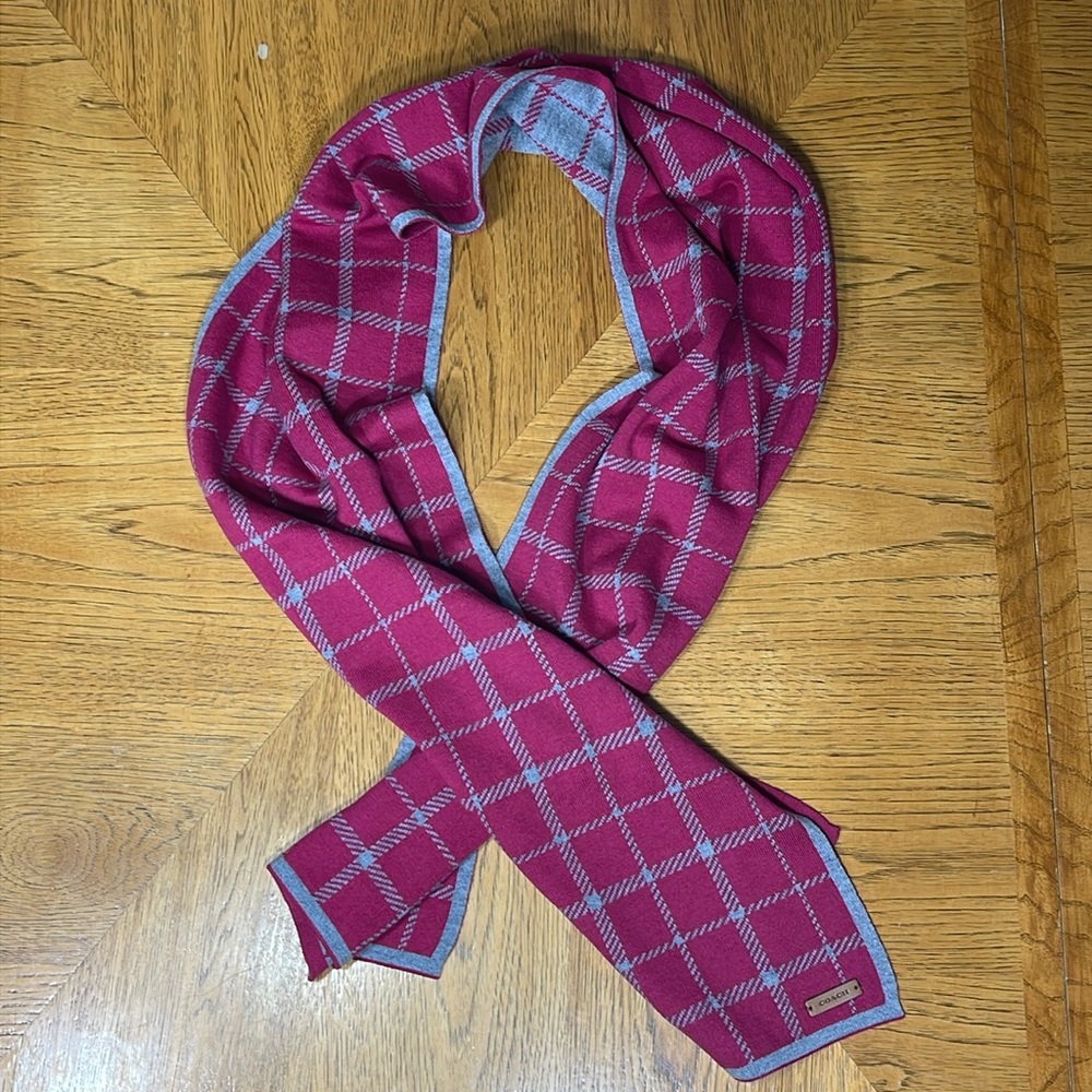 NWOT COACH REVERSIBLE TATTERSALL KNIT SCARF - Picture 3 of 8